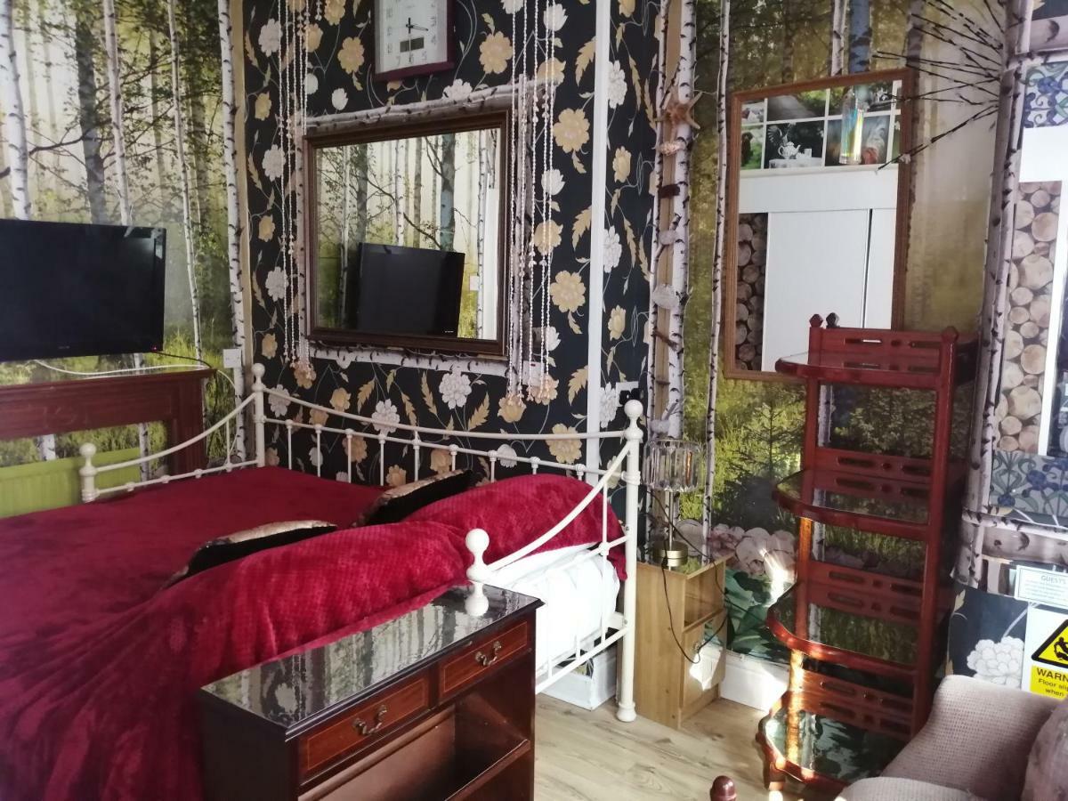 K.K'S North Station Self Catering Holiday Apartments ブラックプール エクステリア 写真